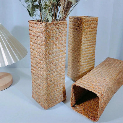 Natural Wicker Vase for Dried Flowers & Floral Arrangements